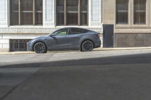 Tesla Model Y Long Range 2020 года  (NA)
